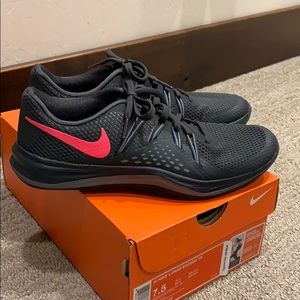 Nike Lunar Exceed Training shoe CrossFit 7.5 new